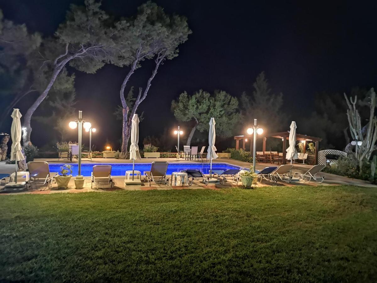 Louis Luxury Villa By Living In Blue Koskinou  Екстериор снимка
