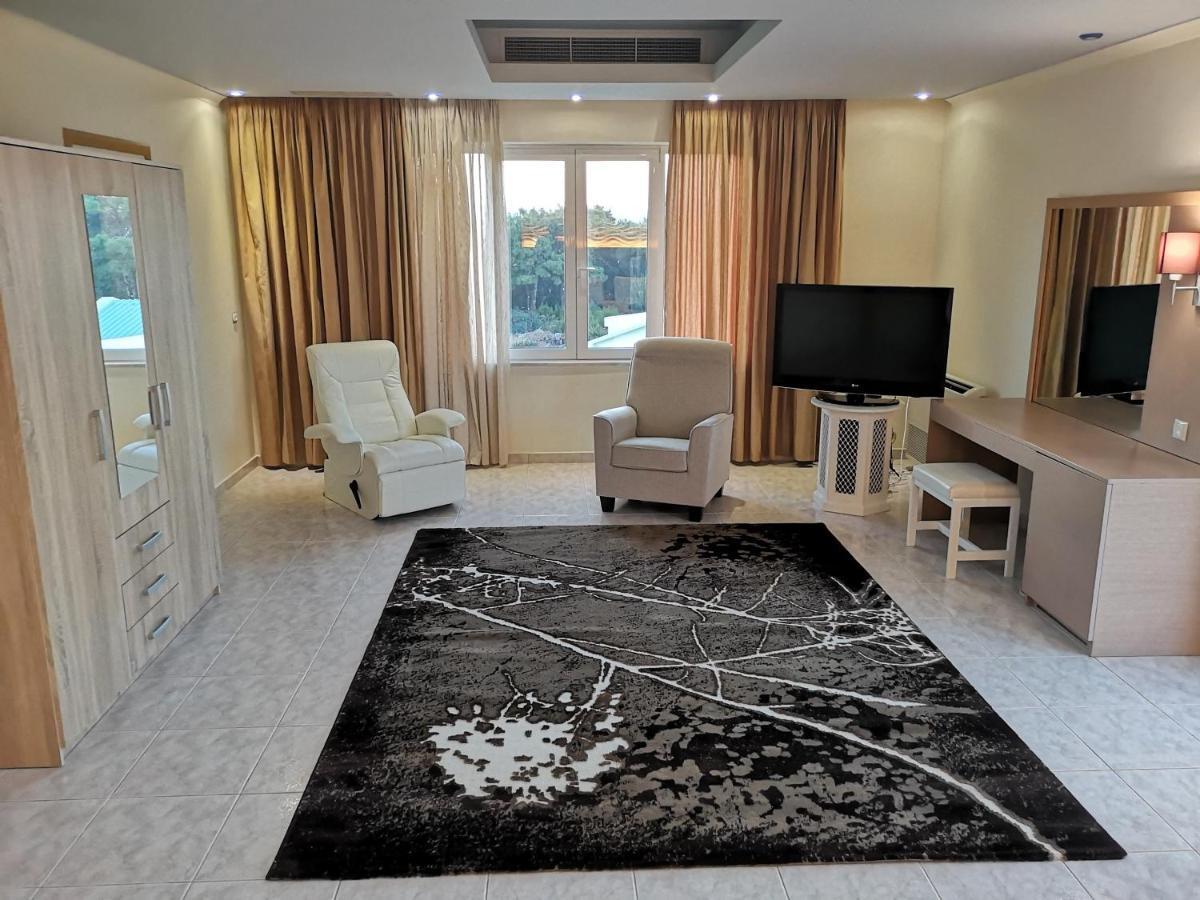 Louis Luxury Villa By Living In Blue Koskinou  Екстериор снимка